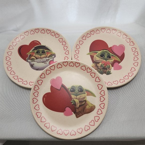 3pc Star Wars The Kid Melamine Appetizer Dessert Plates 6" Mandalorian - Picture 1 of 10